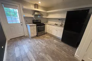 1917 Thonig Rd, Houston, TX 77055 - Photo 6