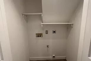 1917 Thonig Rd, Houston, TX 77055 - Photo 8