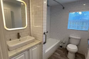 1917 Thonig Rd, Houston, TX 77055 - Photo 12