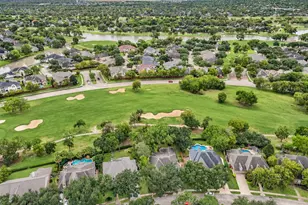 7514 Guinevere Dr, Sugar Land, TX 77479 - Photo 2