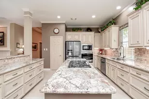 7514 Guinevere Dr, Sugar Land, TX 77479 - Photo 24