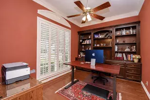 7514 Guinevere Dr, Sugar Land, TX 77479 - Photo 12
