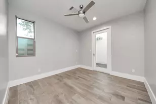 3204 Sherman St, Houston, TX 77003 - Photo 8