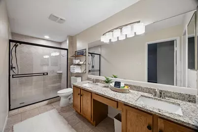 30 Camberwell Court, The Woodlands, TX 77380 - Photo 18