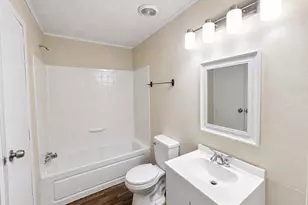 11919 Kingslake Forest Dr, Houston, TX 77044 - Photo 22