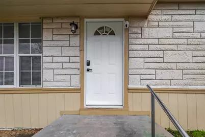 1221 Parkway Street, Baytown, TX 77520 - Photo 4