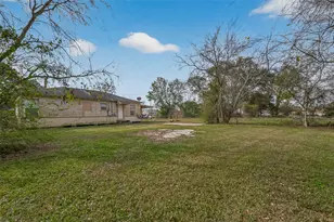 1221 Parkway St, Baytown, TX 77520 - Photo 28