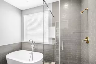 411 N Nagle St, Houston, TX 77003 - Photo 22
