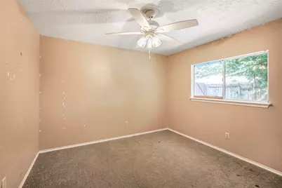 3646 Yorkingham Drive, Houston, TX 77066 - Photo 10