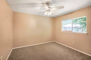 3646 Yorkingham Dr, Houston, TX 77066 - Photo 10