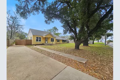 1023 Meyer Street, Sealy, TX 77474 - Photo 1