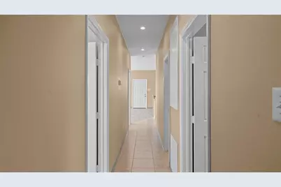 521 12th Street, San Leon, TX 77539 - Photo 4