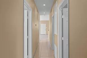 521 12th St, San Leon, TX 77539 - Photo 4