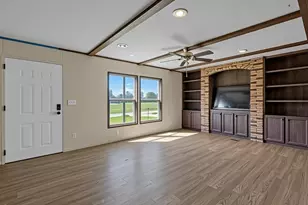 6608 County Rd 167, Alvin, TX 77511 - Photo 4