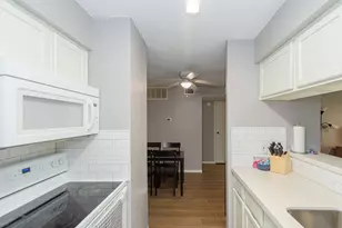 2120 El Paseo St, Houston, TX 77054 - Photo 8