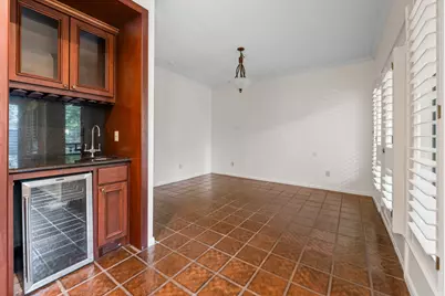 294 Sugarberry Circle, Houston, TX 77024 - Photo 12