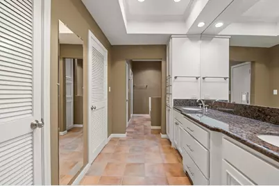 294 Sugarberry Circle, Houston, TX 77024 - Photo 26