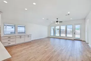 15951 Mahogany Mist Dr, Conroe, TX 77302 - Photo 12