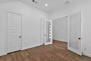 15951 Mahogany Mist Dr, Conroe, TX 77302 - Photo 6