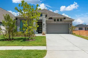 15951 Mahogany Mist Dr, Conroe, TX 77302 - Photo 2