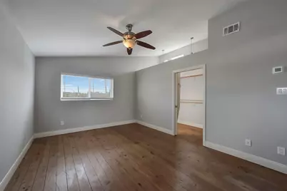 2507 Bay Oaks Harbor Drive, Baytown, TX 77523 - Photo 20