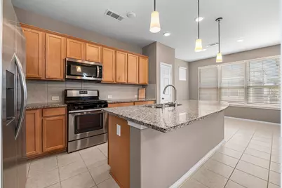 9312 Bauer Vista Drive, Houston, TX 77080 - Photo 8