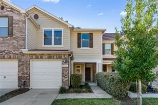 16105 Sweetwater Fields Ln, Tomball, TX 77377 - Photo 2