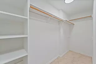 6711 Walton Heath Dr, Houston, TX 77069 - Photo 18