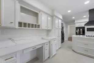 6711 Walton Heath Dr, Houston, TX 77069 - Photo 12