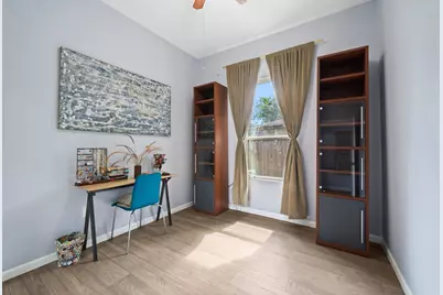 5005 Brady Street, Houston, TX 77011 - Photo 14