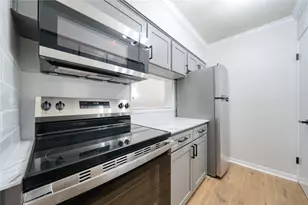 3224 Timmons Ln, Houston, TX 77027 - Photo 6