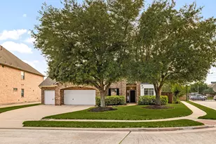 13322 Larkhill Gardens Ln, Sugar Land, TX 77498 - Photo 2