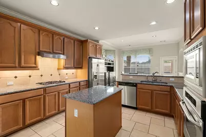 13322 Larkhill Gardens Lane, Sugar Land, TX 77498 - Photo 12