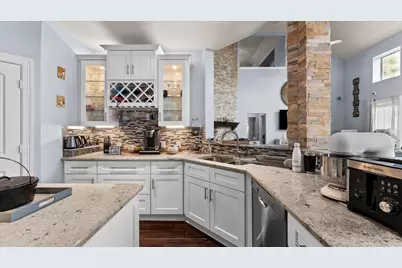 406 Silver Creek Circle, Richmond, TX 77406 - Photo 14