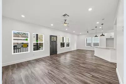 2111 Chapman Street, Houston, TX 77009 - Photo 6