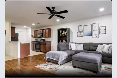 9815 Opal Rock Drive, Rosharon, TX 77583 - Photo 2