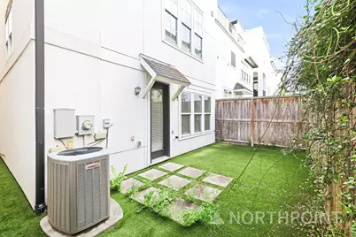 2710 Cohn Garden, Houston, TX 77007 - Photo 14