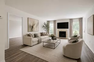 6500 Sands Point Dr, Houston, TX 77074 - Photo 2