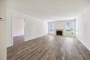 6500 Sands Point Dr, Houston, TX 77074 - Photo 6