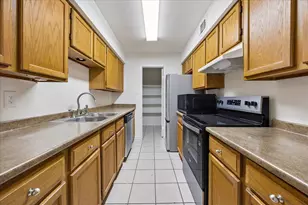 6500 Sands Point Dr, Houston, TX 77074 - Photo 8