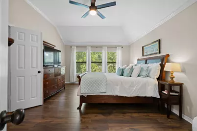 72 W Sandalbranch Circle, The Woodlands, TX 77382 - Photo 36