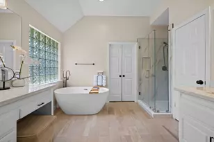 72 W Sandalbranch Cir, The Woodlands, TX 77382 - Photo 38