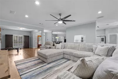 816 Sherwood Forest Drive, Dickinson, TX 77539 - Photo 14