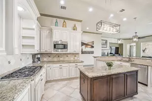 6403 South Saddle Creek Lane, Fulshear, TX 77441 - Photo 8