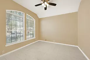 4902 Bellmead Dr, Missouri City, TX 77459 - Photo 4