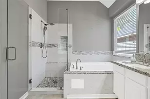 4902 Bellmead Dr, Missouri City, TX 77459 - Photo 14
