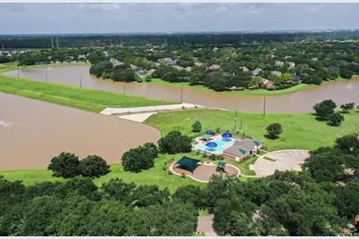4902 Bellmead Drive, Missouri City, TX 77459 - Photo 18