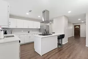 3517 Longwood Dr, Pasadena, TX 77503 - Photo 1