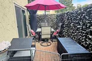 3566 Ocee St, Houston, TX 77063 - Photo 4