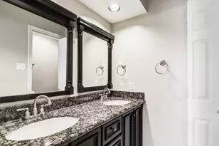 5968 Woodway Place Ct, Houston, TX 77057 - Photo 10